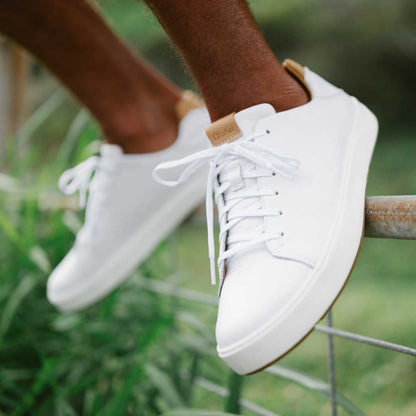 Lae‘ahi Lī ‘Ili Men's Leather Sneakers - Bright White