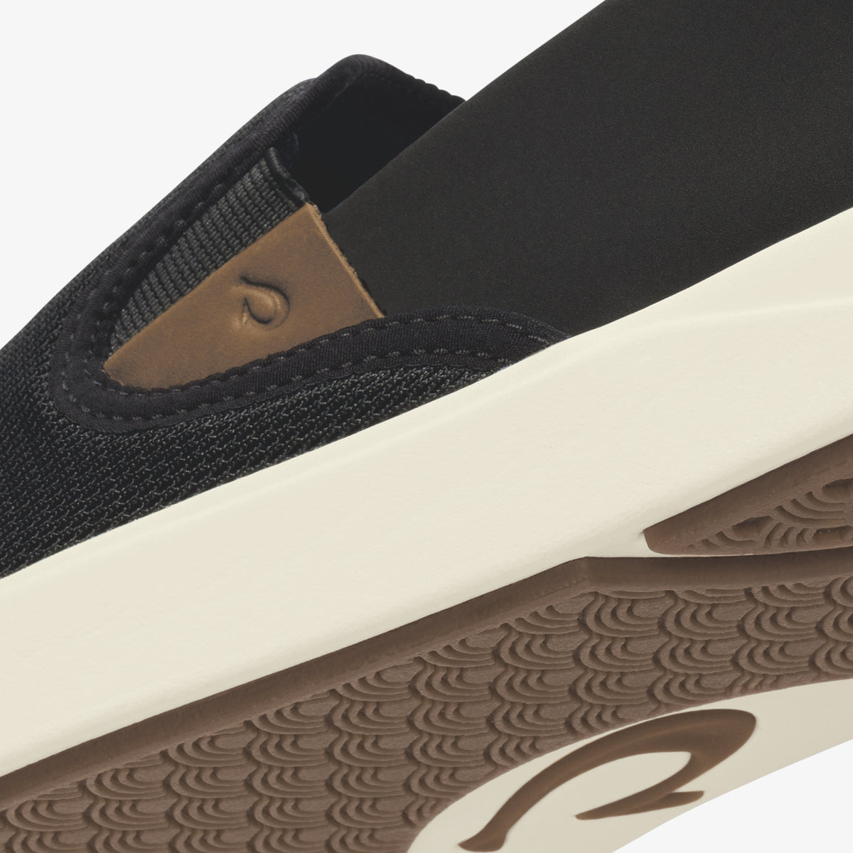 Lae'ahi Nui - Black / Tan