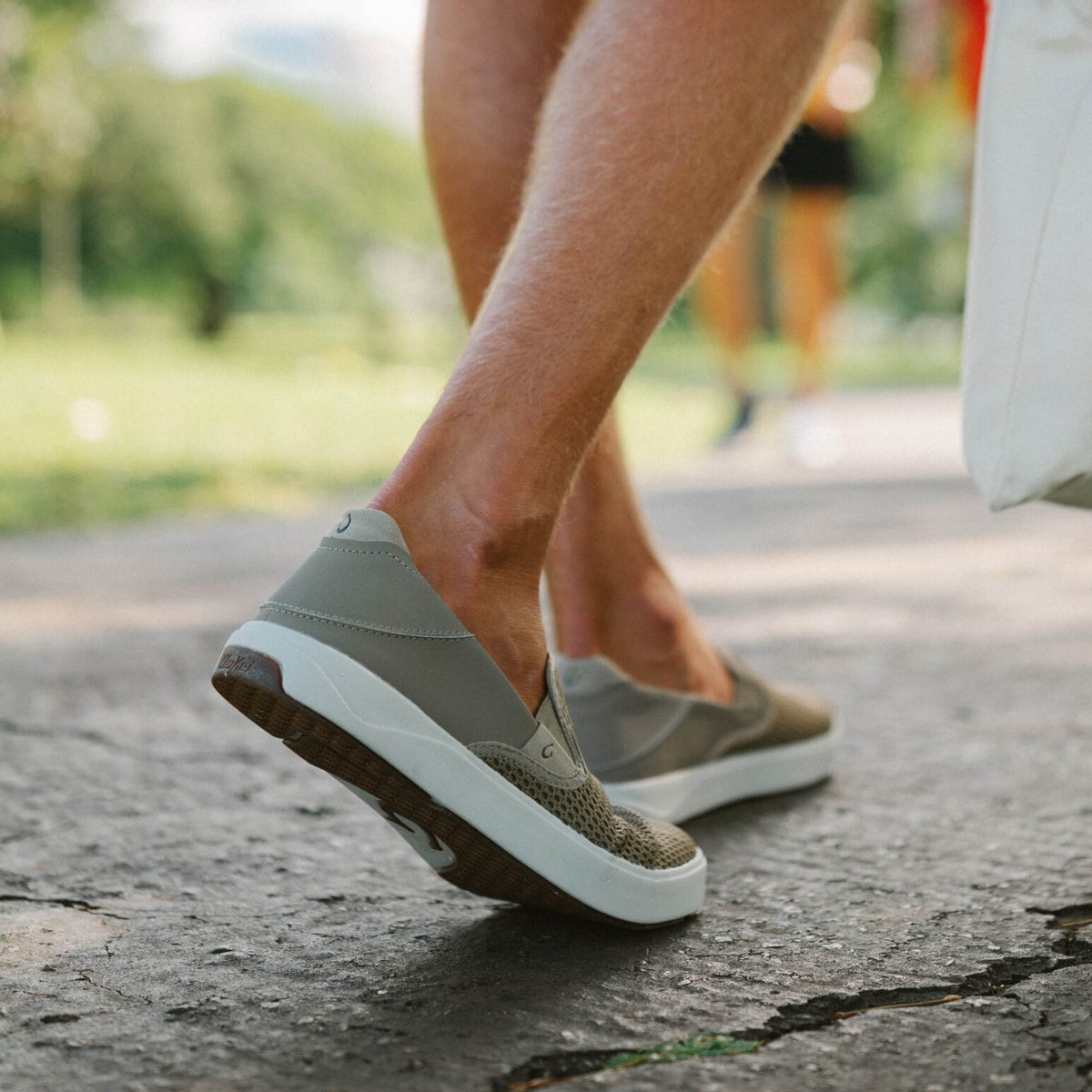 Lae‘ahi Men's Slip-On Sneakers - Clay