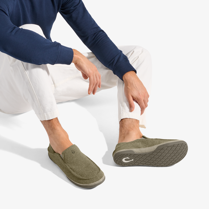 Moloā Hulu Men‘s Slippers - Clay