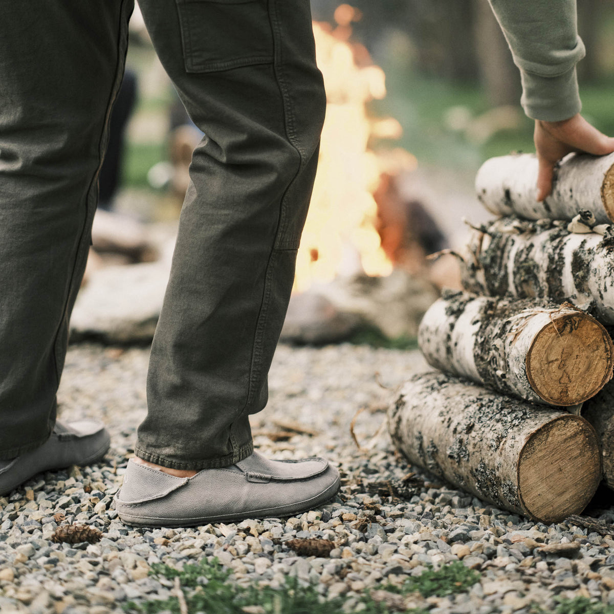Moloā Men's Leather Slippers - Kona Coffee