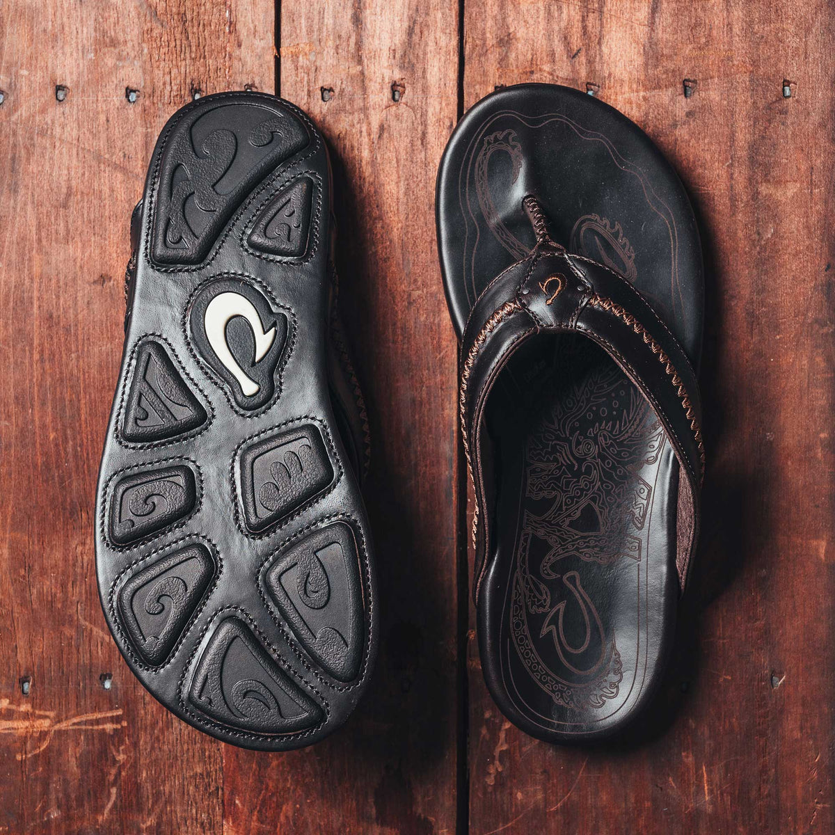 Mea Ola Men's Leather Beach Sandals - Dark Java