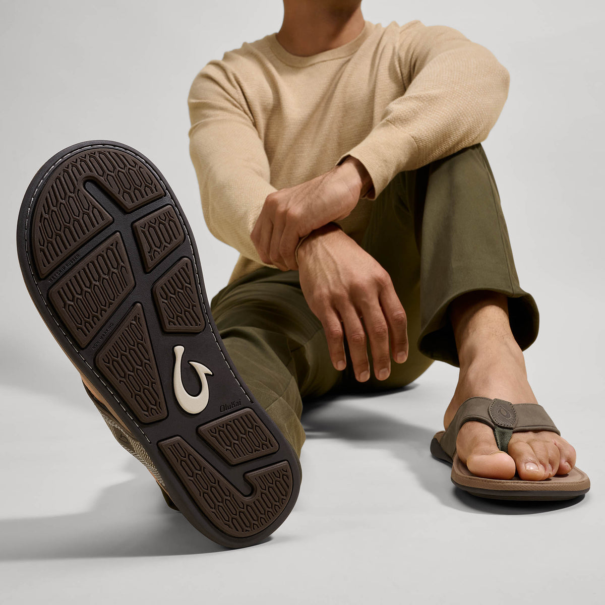 Tuahine Men's Waterproof Leather Beach Sandals - Hunter