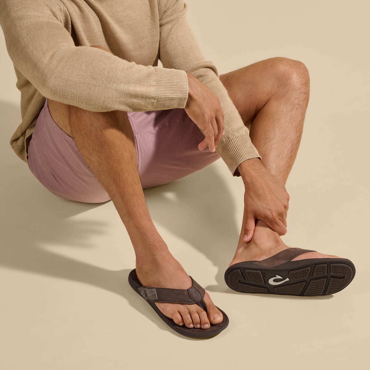Tuahine Men's Waterproof Leather Beach Sandals - Dark Wood
