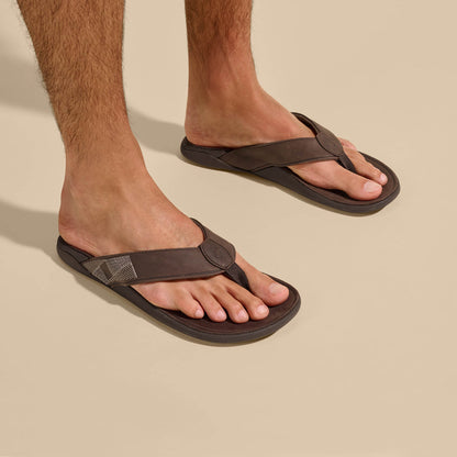 Tuahine Men's Waterproof Leather Beach Sandals - Dark Wood