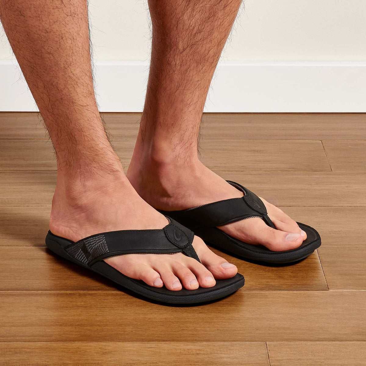 Tuahine Men's Waterproof Leather Beach Sandals - Black
