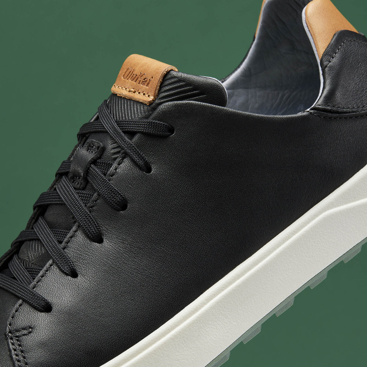 Wai‘alae Men’s Waterproof Leather Golf Shoes - Black