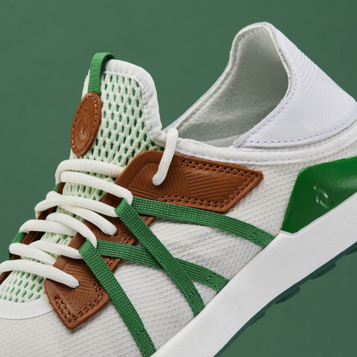Manele Men’s Breathable Golf Shoes - White / Bamboo