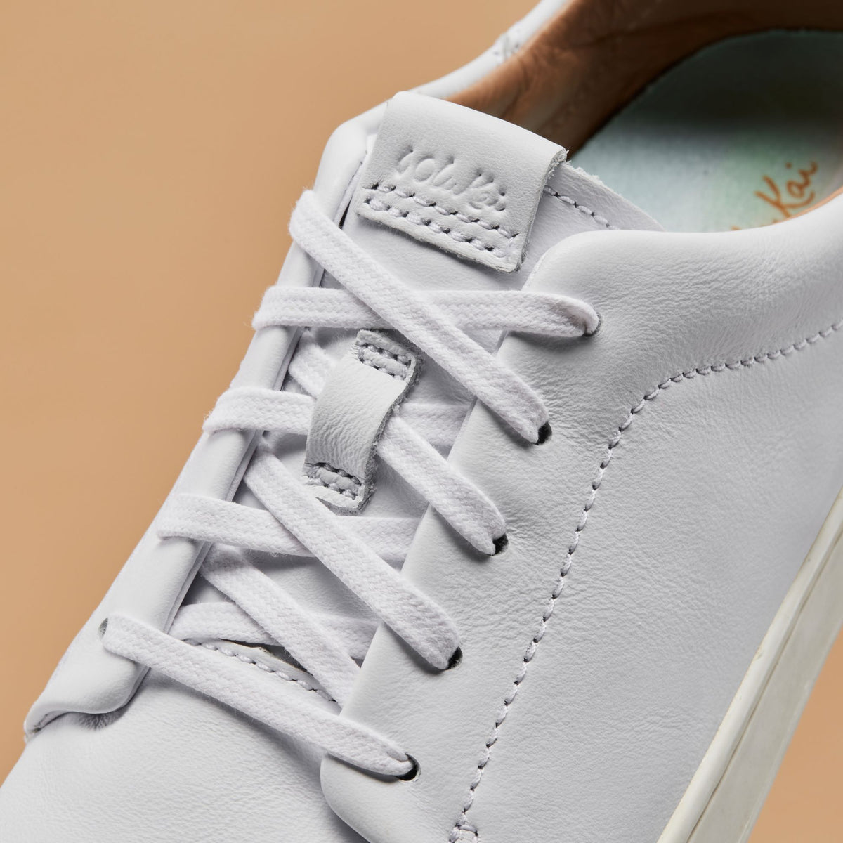 Pehuea Lī ‘Ili Women's Leather Sneakers - White
