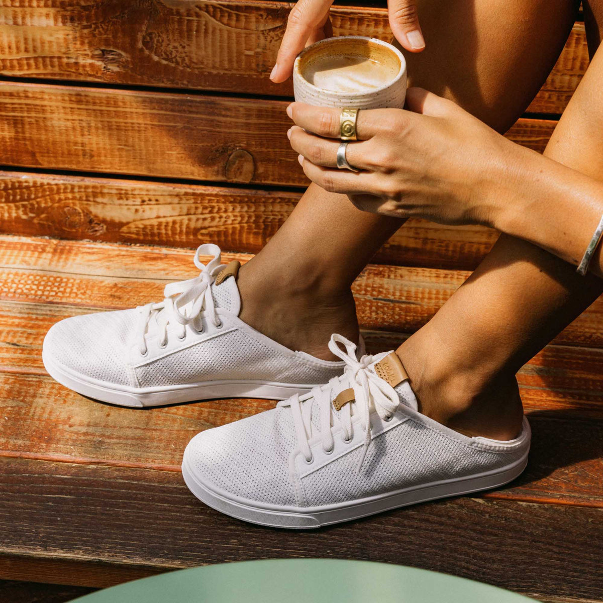 Pehuea Lī Women's Sneakers - White