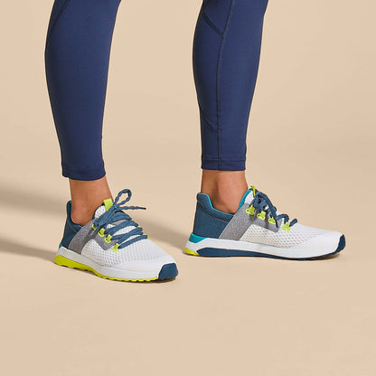 Wailuku Women’s Athletic Shoes - Bright White / Lagoon
