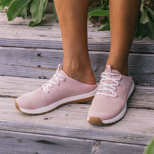 Huia Women’s Athleisure Shoes - Soft Pink