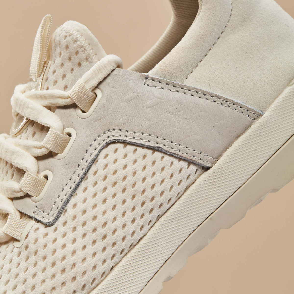 Wailuku Women’s Athletic Shoes - Off White