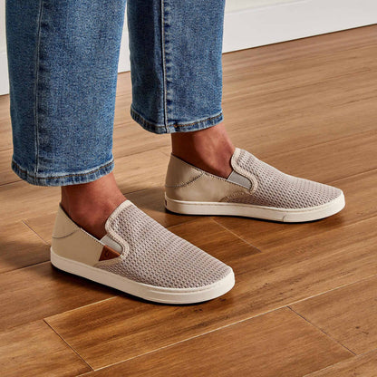 Pehuea Women's Breathable Slip-On Sneakers - Tapa