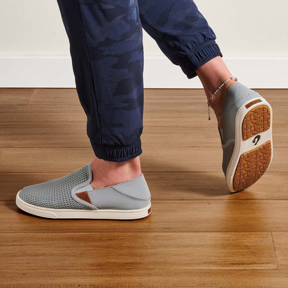 OluKai Pehuea - Pale Grey | Women's Sneakers