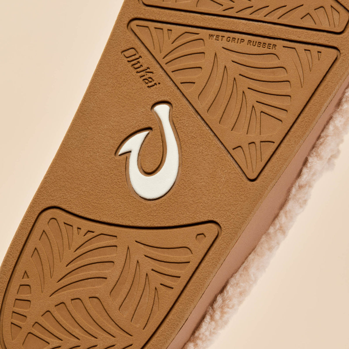 Kīpe'a Heu Women‘s Flip Flop Slippers - Tan