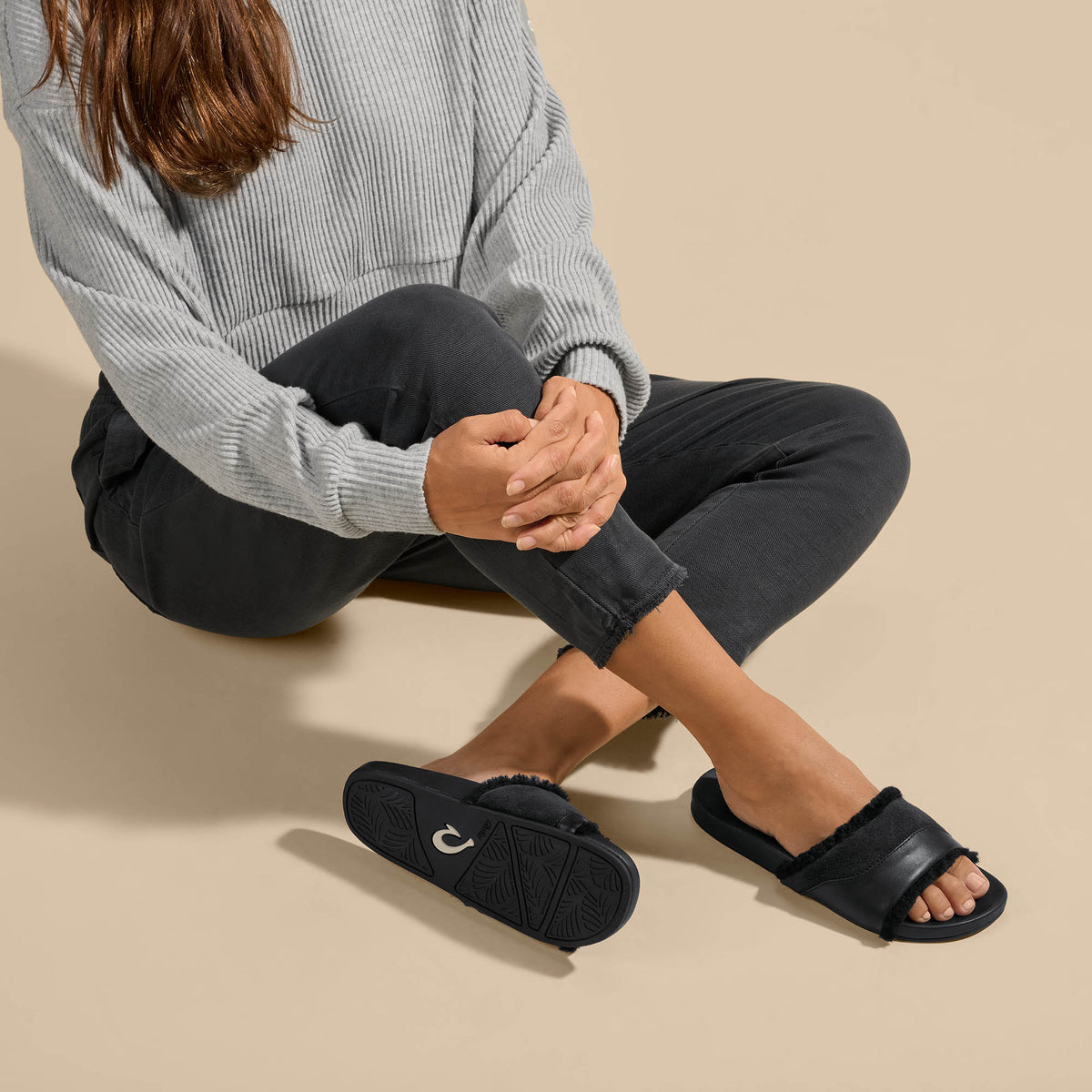 Hō‘ala Slide Women’s Slide Slipper Sandals - Black