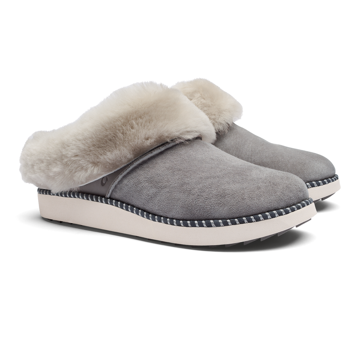 Ku‘i Women’s Fuzzy Slip-On Slippers - Fog