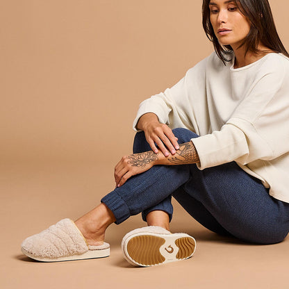 Pūpū Mua Women’s Shearling Mule Slipper - Tapa