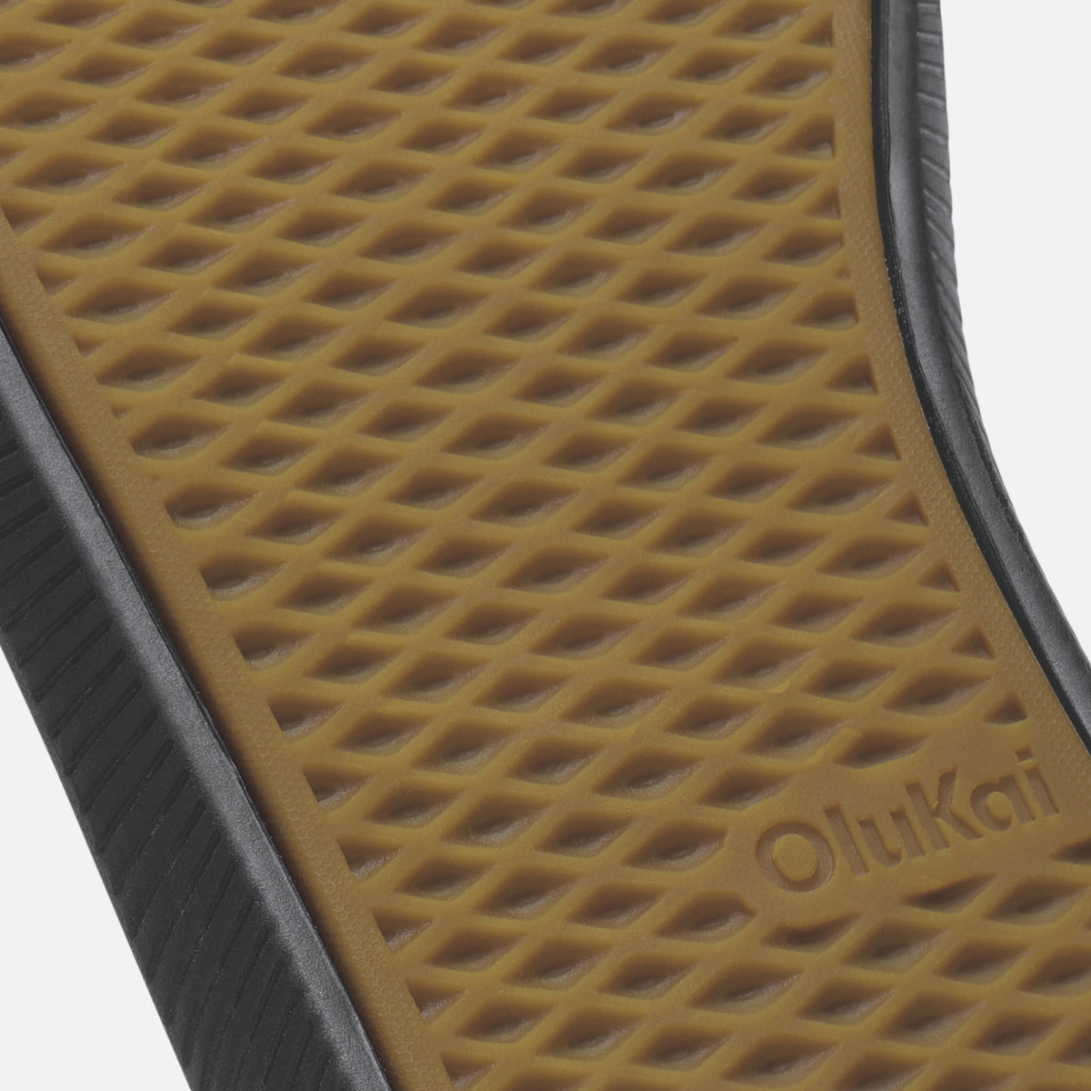 Ulele - Black / Black
