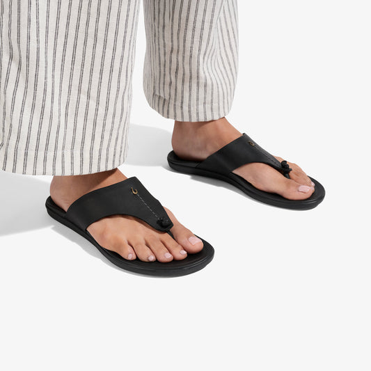 Hoʻopio Mele - Black / Black