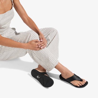 Hoʻopio Mele - Black / Black