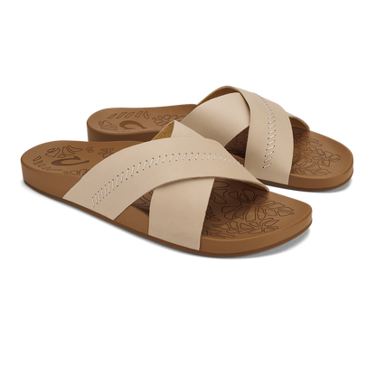 Kipe‘a ‘Olu Women‘s Slide Sandals - Puka / Tan