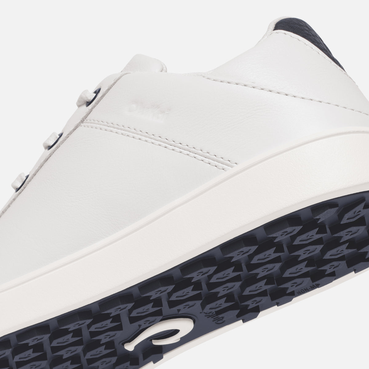 Puakea - Bright White / Trench Blue