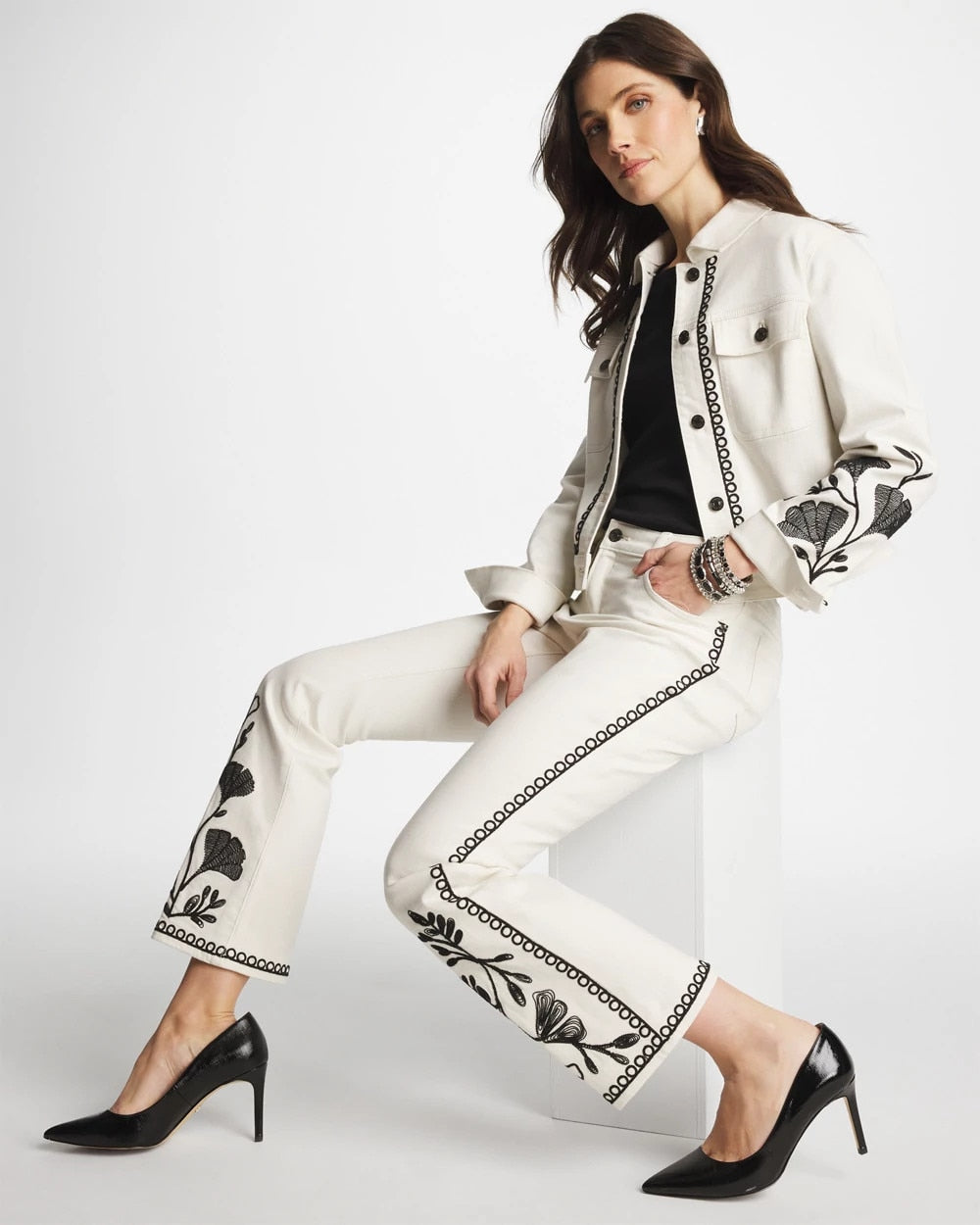 Chico's Outlet - Ginkgo Girlfriend Cropped Flared Jeans